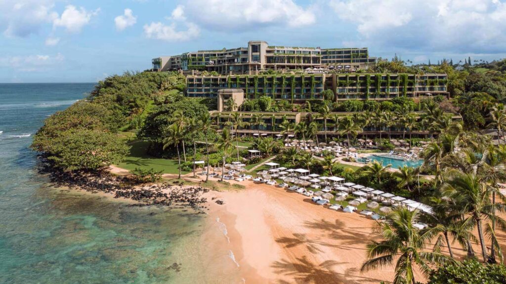 Plan the perfect luxury honeymoon in 2025 with Rose Hill Travel – expert-designed itineraries and romantic destination inspiration