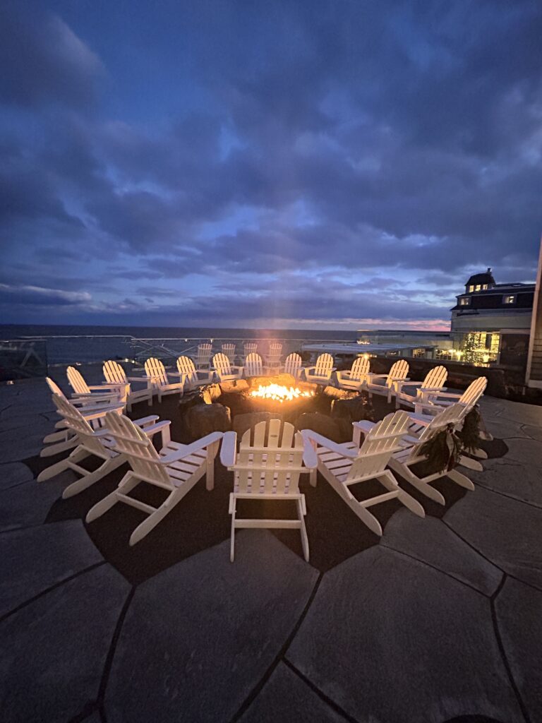 Oceanfront cliff views at Cliff House Maine, where rugged beauty meets refined comfort for unforgettable Fall & Winter New England Getaways.